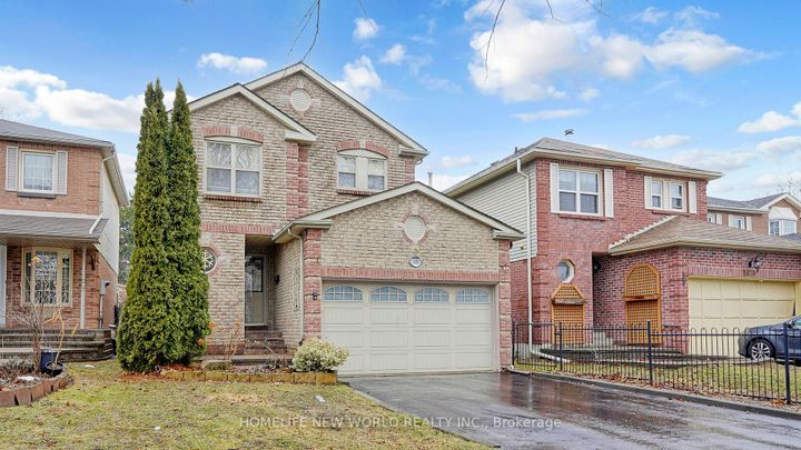 Photo 1 at 1608 Rawlings Drive, Liverpool, Pickering
