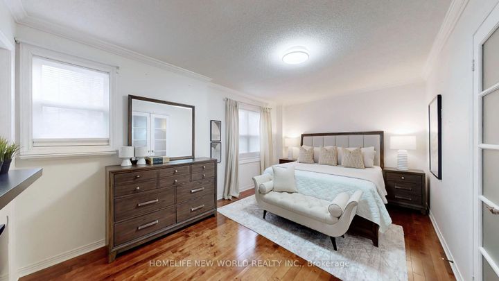 Photo 11 at 1608 Rawlings Drive, Liverpool, Pickering