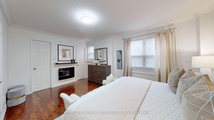Photo 12 at 1608 Rawlings Drive, Liverpool, Pickering