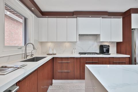 Photo 9 at 29 Acton Avenue, Bathurst Manor, Toronto