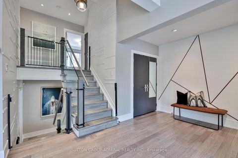 Photo 13 at 29 Acton Avenue, Bathurst Manor, Toronto