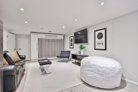 Photo 32 at 29 Acton Avenue, Bathurst Manor, Toronto