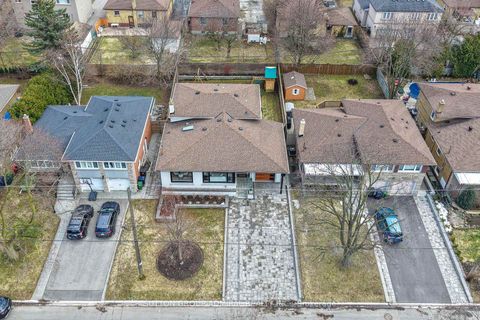 Photo 42 at 29 Acton Avenue, Bathurst Manor, Toronto