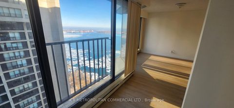 Photo 12 at 3305 - 65 Harbour Square, Waterfront Communities C1, Toronto