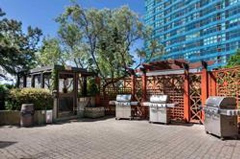 Photo 21 at 3305 - 65 Harbour Square, Waterfront Communities C1, Toronto