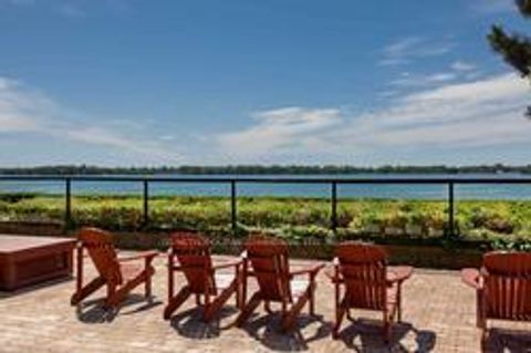 Photo 22 at 3305 - 65 Harbour Square, Waterfront Communities C1, Toronto