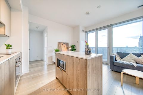 Photo 13 at 2111 - 15 Holmes Avenue, Willowdale East, Toronto