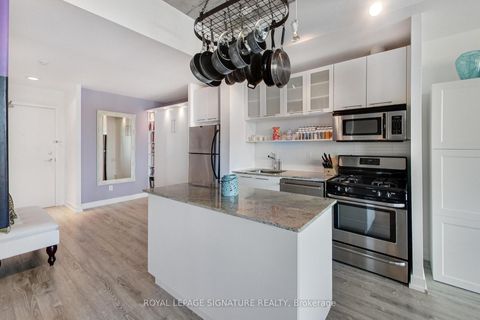 Photo 12 at 610 - 66 Portland Street, Waterfront Communities C1, Toronto