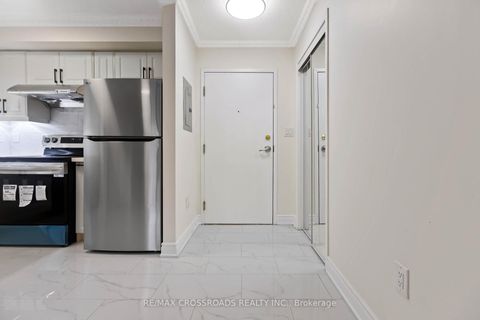 Photo 6 at 303 - 5225 Finch Avenue E, Agincourt North, Toronto