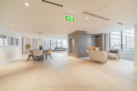 Photo 10 at 1705 - 117 Broadway Avenue, Mount Pleasant West, Toronto