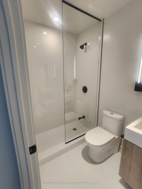 Photo 27 at 1705 - 117 Broadway Avenue, Mount Pleasant West, Toronto