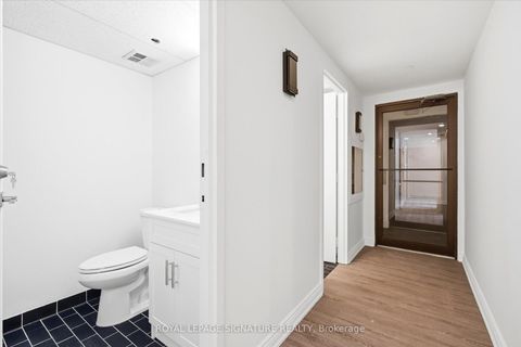 Photo 3 at 101 - 2900 Yonge Street, Lawrence Park South, Toronto