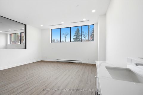 Photo 8 at 101 - 2900 Yonge Street, Lawrence Park South, Toronto