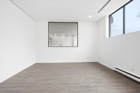 Photo 11 at 101 - 2900 Yonge Street, Lawrence Park South, Toronto