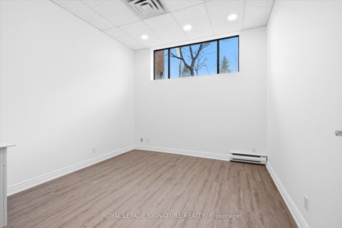 Photo 20 at 101 - 2900 Yonge Street, Lawrence Park South, Toronto