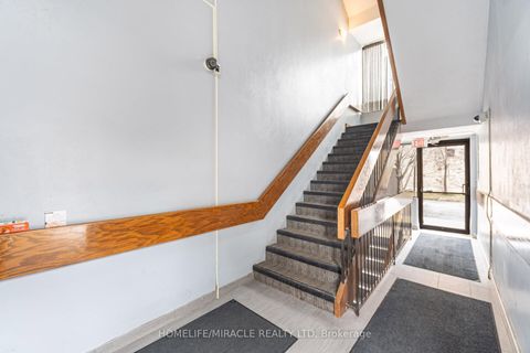 Photo 2 at 103 - 140 Ling Road, West Hill, Toronto