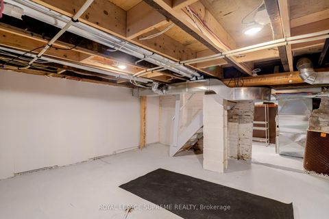 Photo 24 at 2 Plymouth Avenue, Bellwoods, Toronto