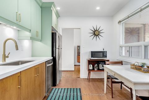 Photo 31 at 11 Garrick Road, Cliffcrest, Toronto