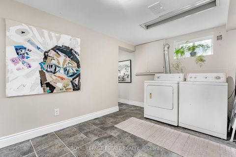 Photo 32 at 11 Garrick Road, Cliffcrest, Toronto