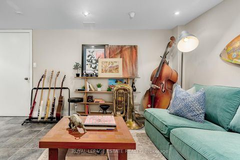 Photo 37 at 11 Garrick Road, Cliffcrest, Toronto