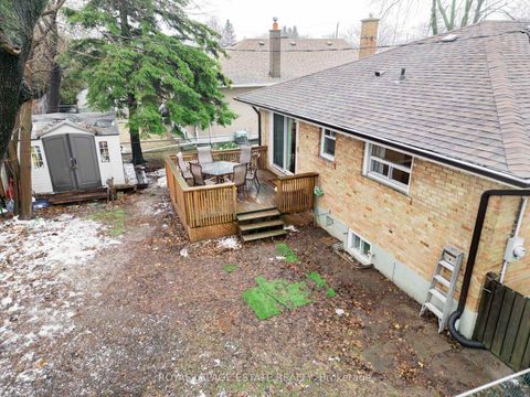 Photo 47 at 11 Garrick Road, Cliffcrest, Toronto