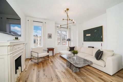 Photo 8 at 200 Euclid Avenue, Bellwoods, Toronto