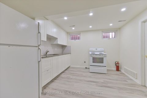 Photo 36 at 137 Marsi Road, North Richvale, Richmond Hill