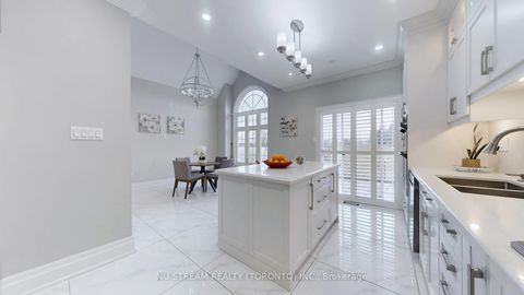 Photo 13 at 191 Milliken Meadows Drive, Milliken Mills West, Markham