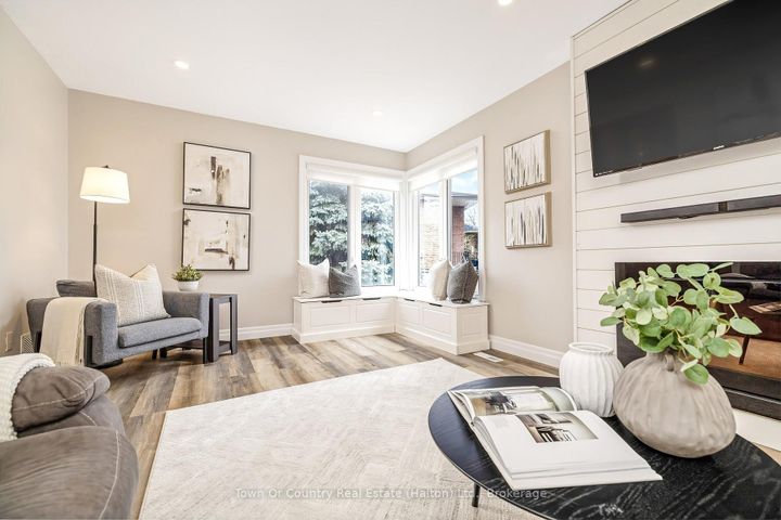 Photo 5 at 522 Conway Court, TM Timberlea, Milton