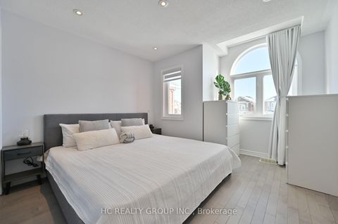 Photo 22 at 94 Manorheights Street, Rouge Woods, Richmond Hill