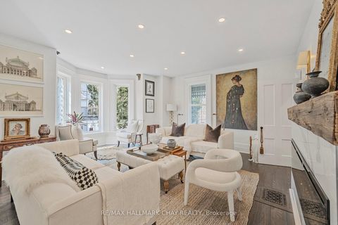 Photo 4 at 11 Catherine Avenue, Aurora Village, Aurora