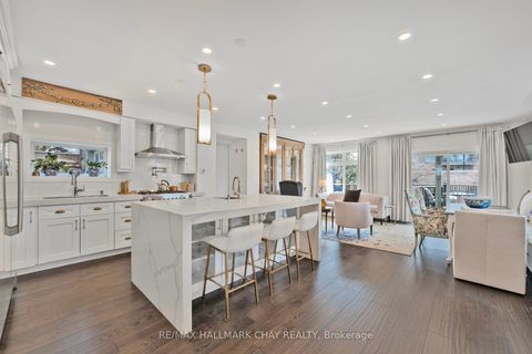 Photo 17 at 11 Catherine Avenue, Aurora Village, Aurora