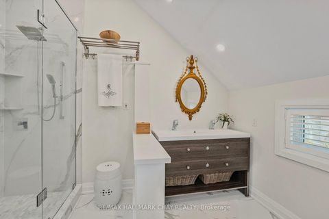 Photo 26 at 11 Catherine Avenue, Aurora Village, Aurora