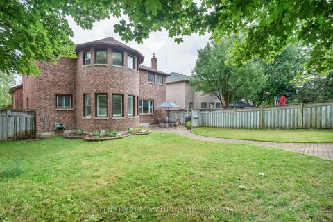 Photo 37 at 54 Cityview Circle, Holly, Barrie
