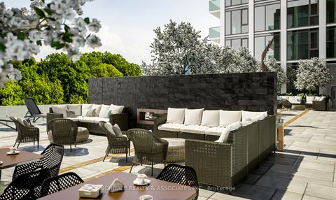 Photo 9 at 1125 - 2450 Bloor Street W, Swansea, Toronto