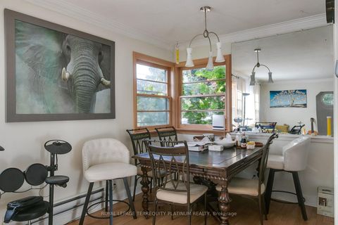 Photo 3 at 336 Hillcrest Avenue, Willowdale East, Toronto