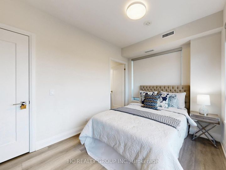 Photo 15 at 2808 - 18 Water Walk Drive, Unionville, Markham