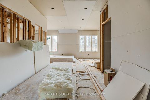 Photo 17 at 4 Forty Third Street, Long Branch, Toronto