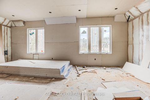 Photo 19 at 4 Forty Third Street, Long Branch, Toronto