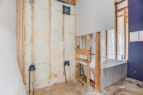 Photo 24 at 4 Forty Third Street, Long Branch, Toronto