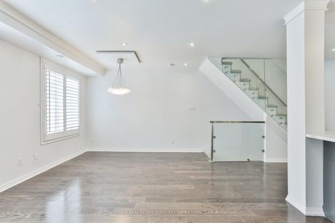 Photo 5 at 215 - 50 Joe Shuster Way, South Parkdale, Toronto