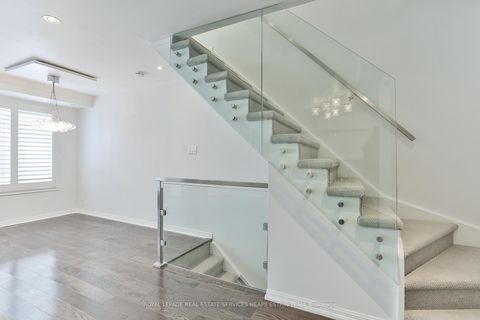 Photo 8 at 215 - 50 Joe Shuster Way, South Parkdale, Toronto