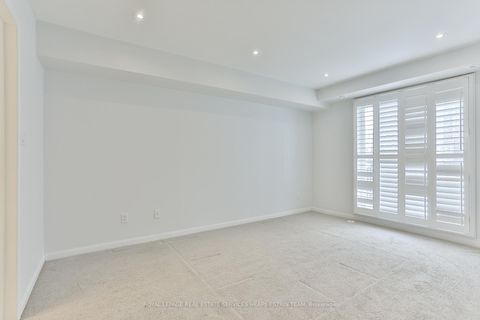 Photo 12 at 215 - 50 Joe Shuster Way, South Parkdale, Toronto