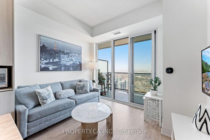 Photo 10 at 5308 - 70 Annie Craig Drive, Mimico, Toronto