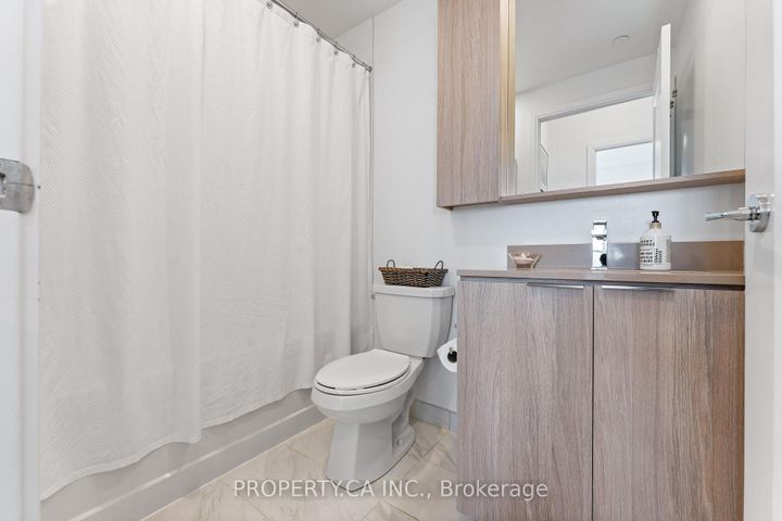 Photo 20 at 5308 - 70 Annie Craig Drive, Mimico, Toronto