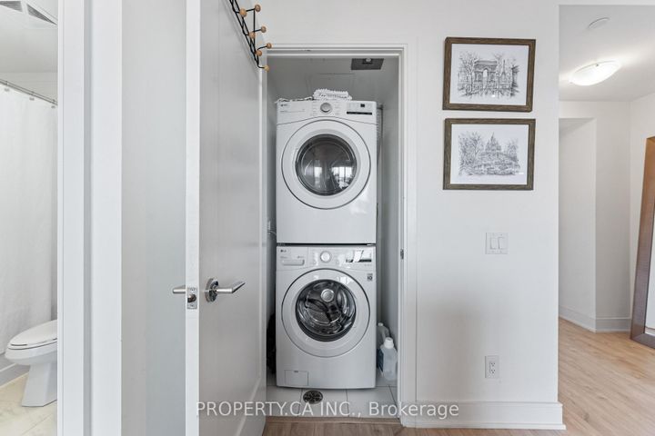 Photo 21 at 5308 - 70 Annie Craig Drive, Mimico, Toronto