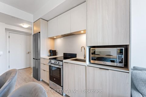 Photo 13 at 5308 - 70 Annie Craig Drive, Mimico, Toronto