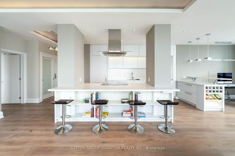 Photo 4 at Sph5304 - 65 Bremner Boulevard, Waterfront Communities C1, Toronto