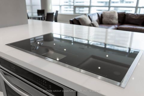 Photo 9 at Sph5304 - 65 Bremner Boulevard, Waterfront Communities C1, Toronto