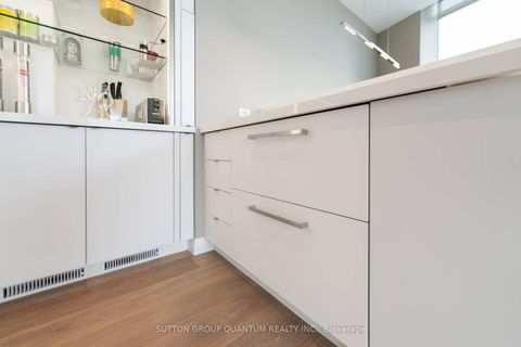 Photo 12 at Sph5304 - 65 Bremner Boulevard, Waterfront Communities C1, Toronto